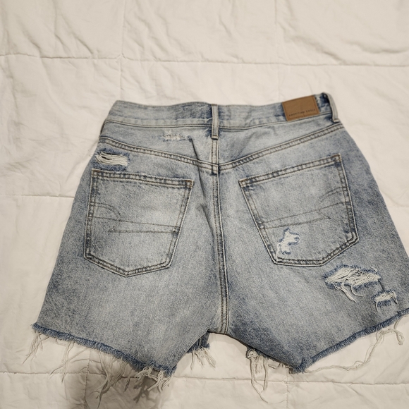 American Eagle Outfitters Light Blue Distressed Jean Shorts - Picture 2 of 3